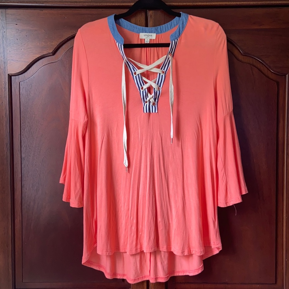 SPRING SALE 🎉 Umgee Coral Flutter Coral Coast Tunic Top